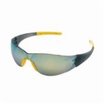 Crews_Glasses_CK22Y